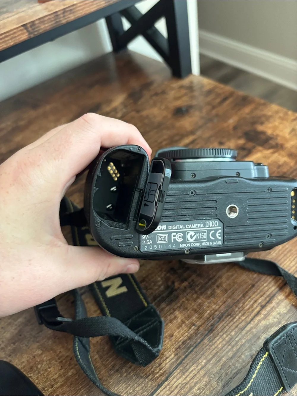 Nikon D100 Digital Camera Body Only
